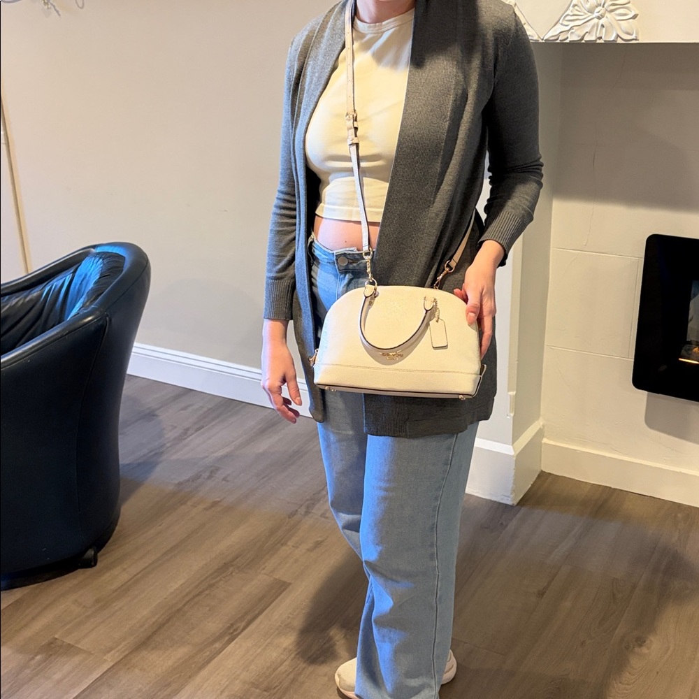 🌲 Coach Sierra Satchel Crossbody bag In Ivory Crossgrain Leather - Picture 2 of 12